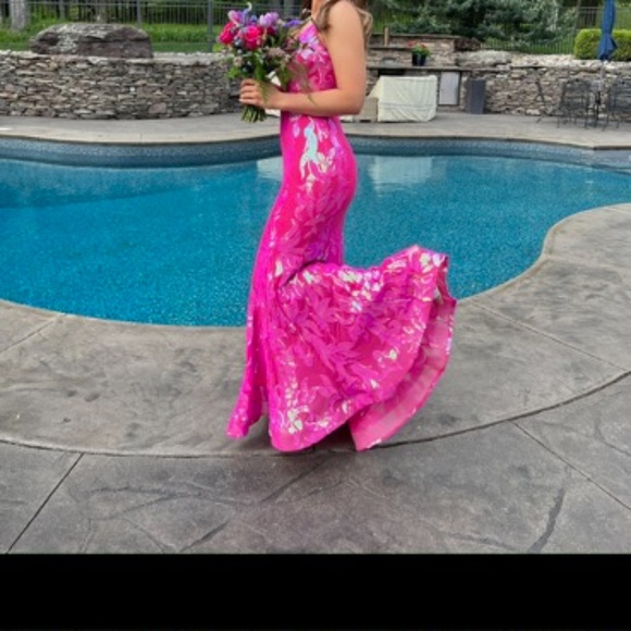 Jovani 3263.Deep V Prom Dress - Picture 6 of 6